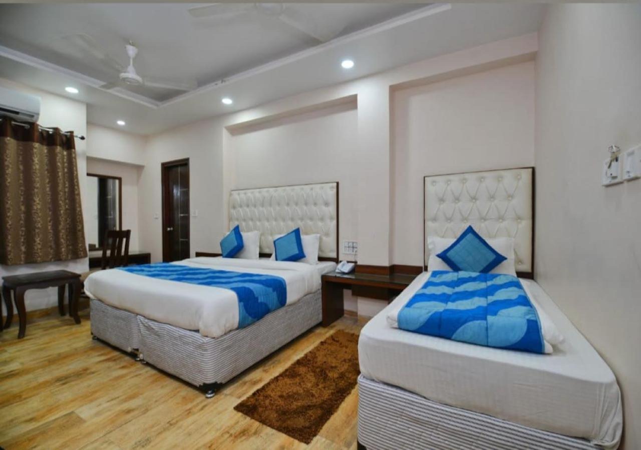 Hotel I Stay & Revels Near New Delhi Railway Station- By Ap Singh Hotels ภายนอก รูปภาพ
