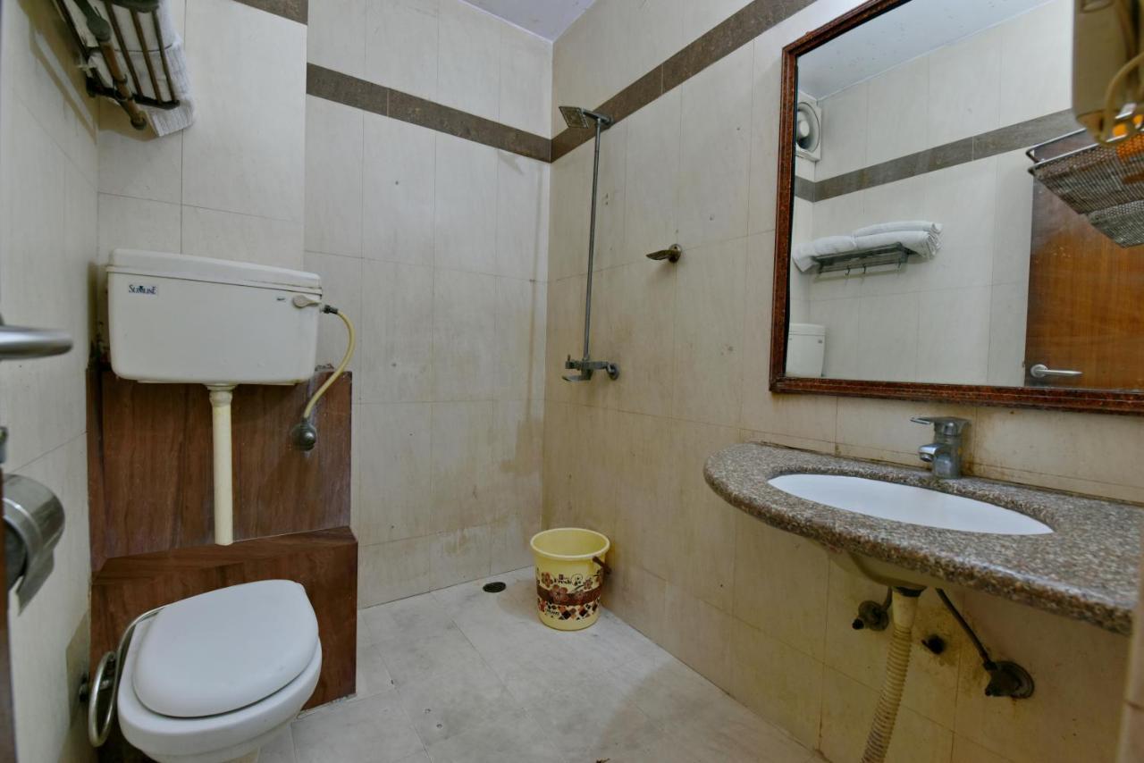 Hotel I Stay & Revels Near New Delhi Railway Station- By Ap Singh Hotels ภายนอก รูปภาพ