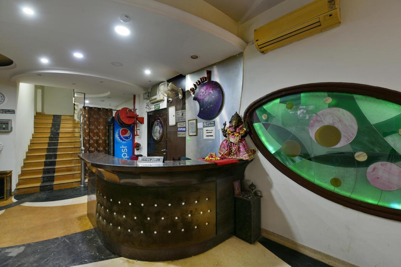 Hotel I Stay & Revels Near New Delhi Railway Station- By Ap Singh Hotels ภายนอก รูปภาพ